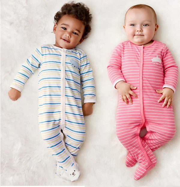 راهنمای خرید لباس نوزاد پسر برای سیسمونی