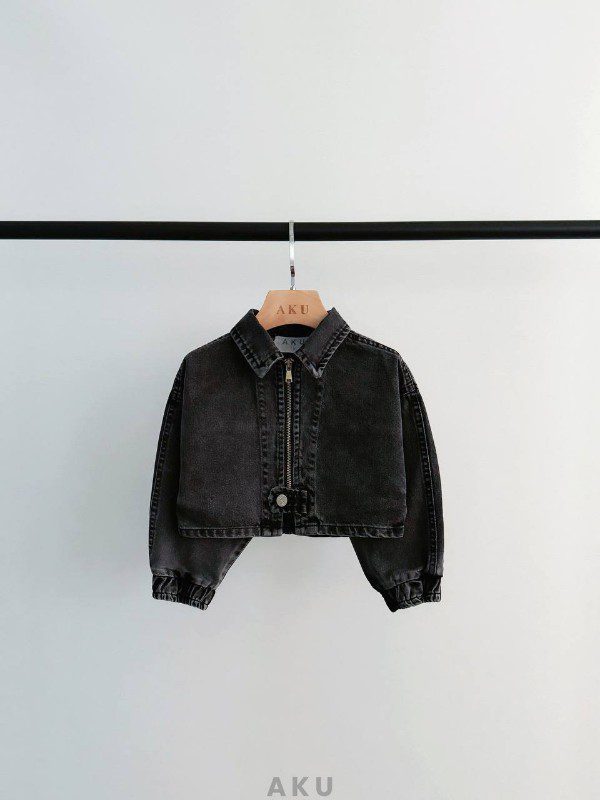 کت جین کراپ زیپی زغالی AKU