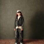 گالری اول کت جین دو جیب AKU