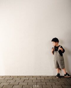 استایل بیلر جین شلوارکی AKU