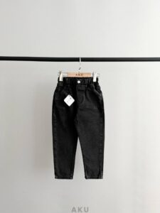 گالری اول شلوار مام فیت جین مشکی کمر کشی