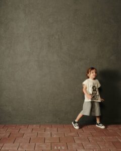 گالری ست تیشرت و شلوراک AKU