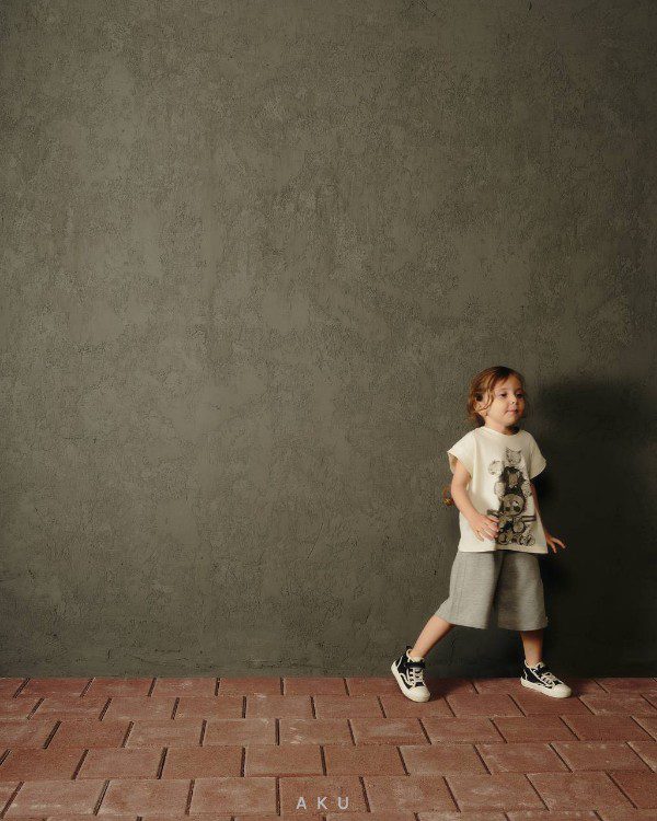 گالری ست تیشرت و شلوراک AKU