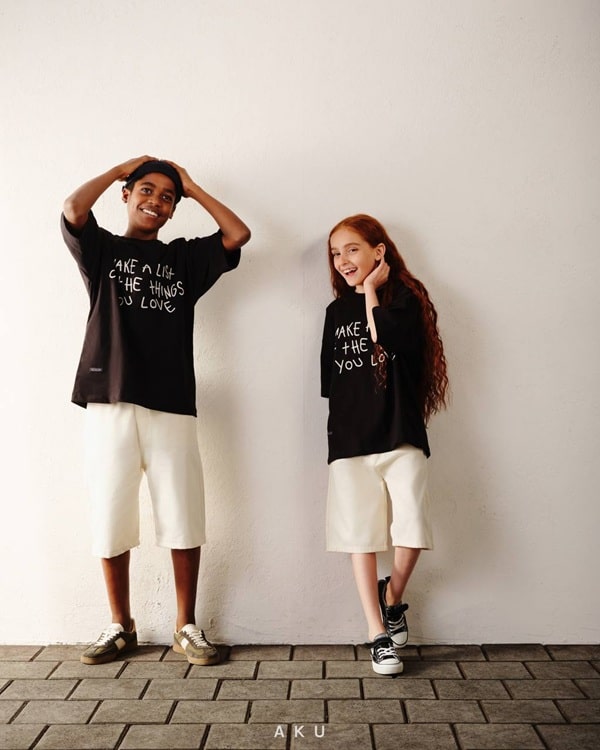 ست چاپی شلوارک و تیشرت مشکی AKU