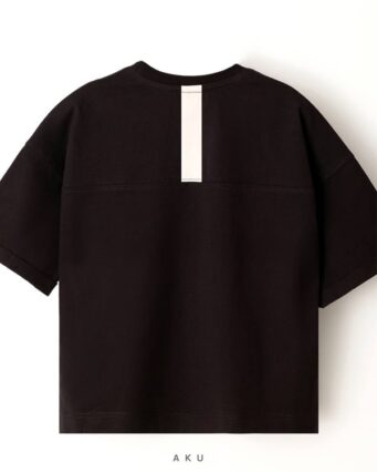 تصویر دوم تیشرت echo مشکی بچه گانه