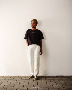 تصویر اول تیشرت طرح DO GOOD مشکی