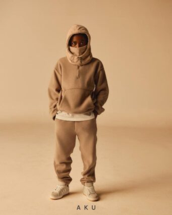 تصویر دوم ست هودی و شلوار پلار AKU، دخترانه پسرانه