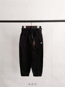 شلوار جاگر (داخل کرک/قواره دار) AKU، دخترانه پسرانه چند رنگ، مشکی
