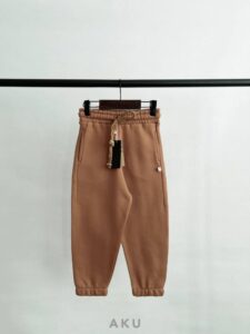 شلوار جاگر (داخل کرک/قواره دار) AKU، دخترانه پسرانه چند رنگ، قهوه ای