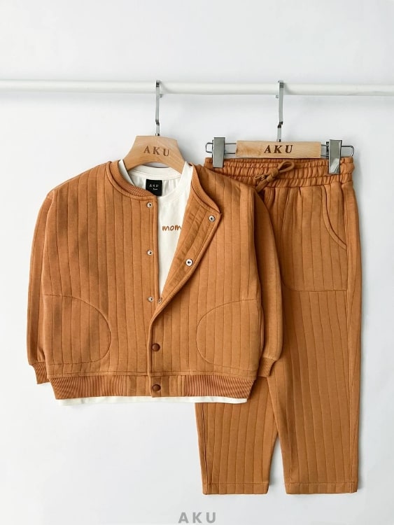 سه تیکه بهاره AKU (بامبر، تیشرت و شلوار)