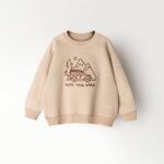 بلوز دورس پسرانه گلدوزی AKU، طرح کوهستان