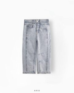 شلوار جین نیم بگ AKU با خطوط طرحدار، آبی روشن